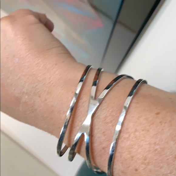 COPY - Vince Camuto bangle cuff bracelet - Picture 5 of 5